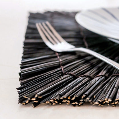 Tischset Varna aus schwarzem Seegras